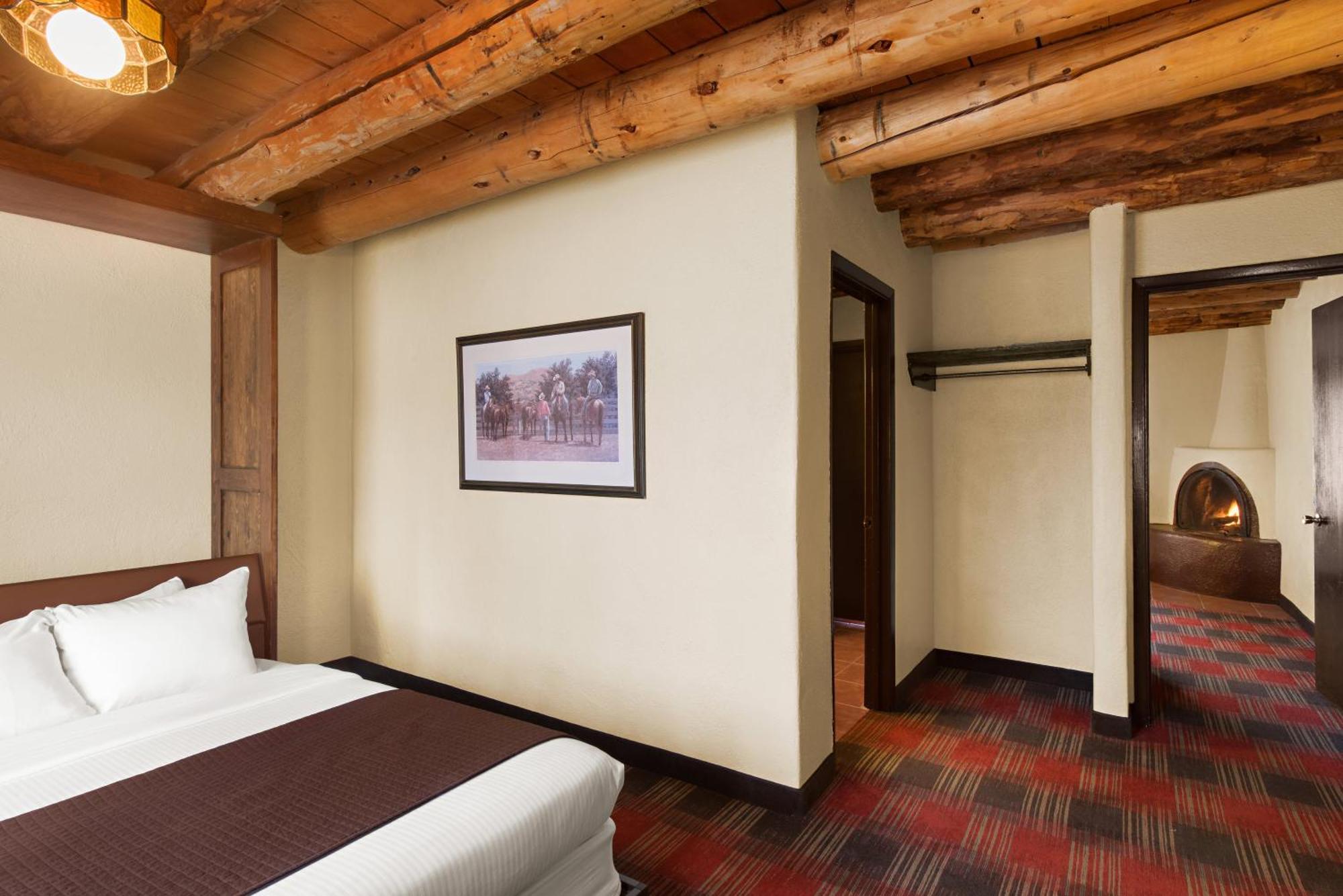 Junior Suite,1141846840:JPEG